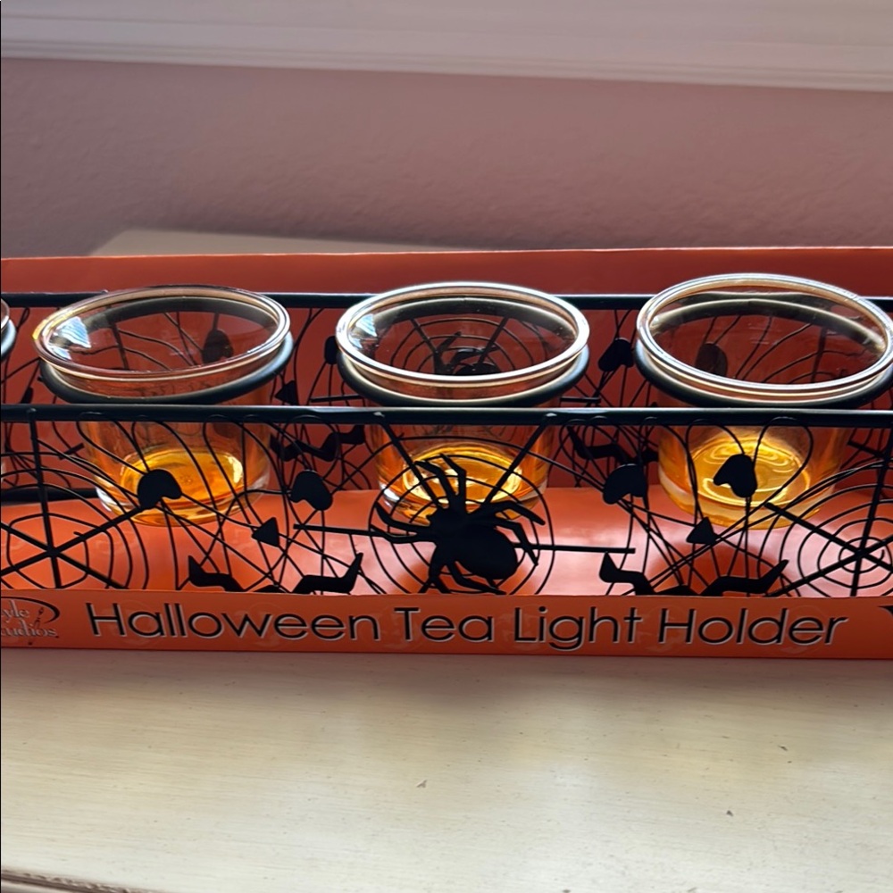 Halloween Spider Web Candle Holder Set - Picture 9 of 9
